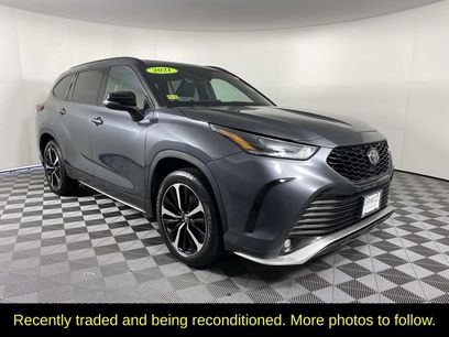 Used 2021 Toyota Highlander XSE