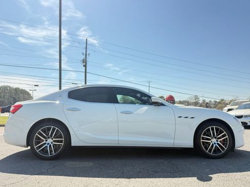 Used 2018 Maserati Ghibli S Q4 AWD/4WD image 6