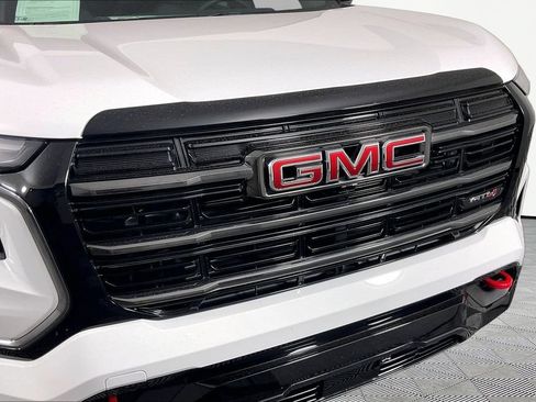 Used 2026 GMC Terrain AT4 w/ LPO, Floor Liner Package AWD/4WD image 28