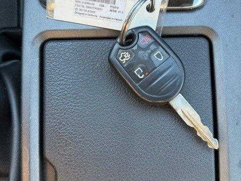 Used 2012 Ford Mustang Coupe image 19