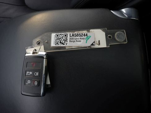 Used 2020 Land Rover Range Rover HSE AWD/4WD image 26