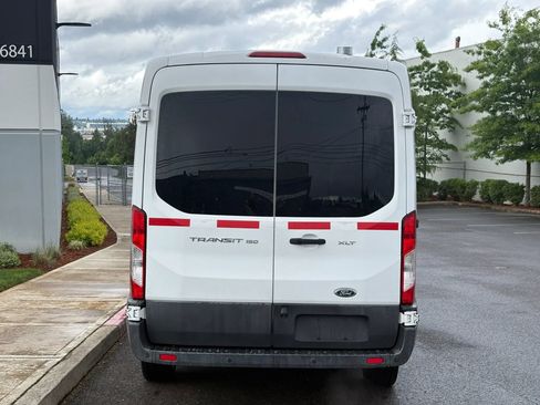 Used 2017 Ford Transit 150 XLT RWD image 5