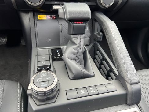 New 2026 Toyota 4Runner TRD Off-Road Premium AWD/4WD image 27