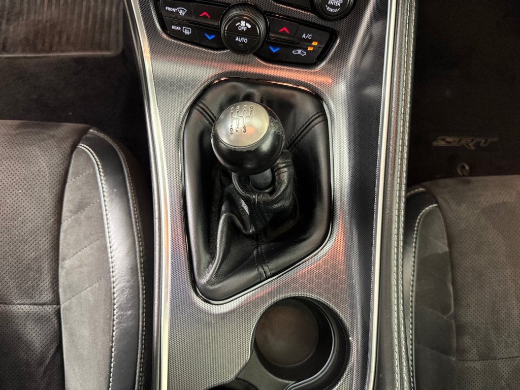 Used 2015 Dodge Challenger SRT w/ Technology Group RWD image 20