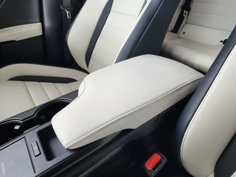 Used 2022 Lexus IS 350 F Sport w/ Navigation Package AWD/4WD image 56