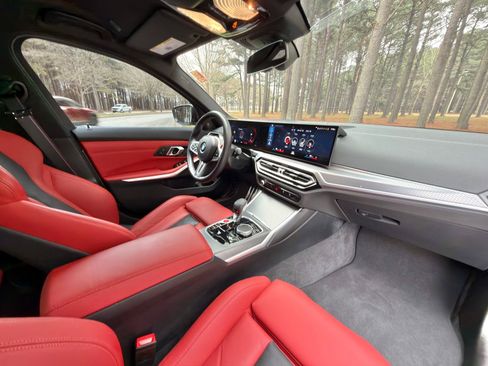 Used 2024 BMW M3 Competition w/ Executive Package image 19