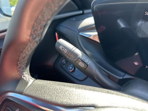 Used 2025 Buick Envista Sport Touring FWD image 24