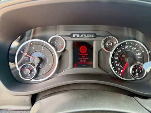 Used 2025 RAM 3500 Tradesman AWD/4WD image 15