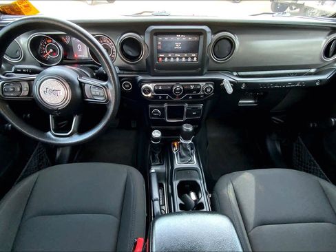 Used 2023 Jeep Wrangler Sport image 26