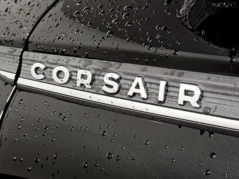 Used 2020 Lincoln Corsair FWD w/ Premium Package image 30