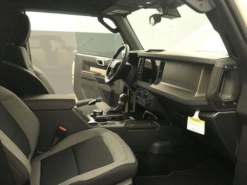New 2026 Ford Bronco 2-Door AWD/4WD image 16