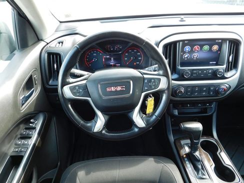 Used 2015 GMC Canyon SLE w/ SLE Convenience Package image 14