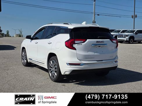 Used 2022 GMC Terrain Denali AWD/4WD image 5