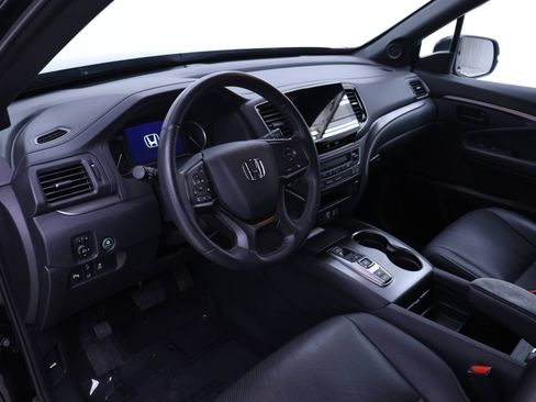 Used 2023 Honda Passport EX-L image 3