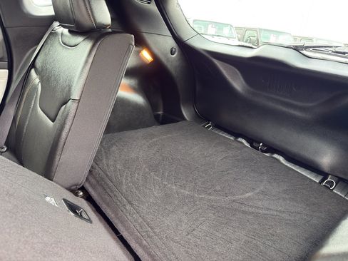 Used 2024 Jeep Compass Limited w/ Elite Group image 34