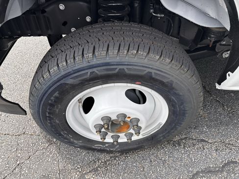 Certified 2026 Ford E-450 and Econoline 450 Super Duty w/ Power Equipment Group RWD image 19
