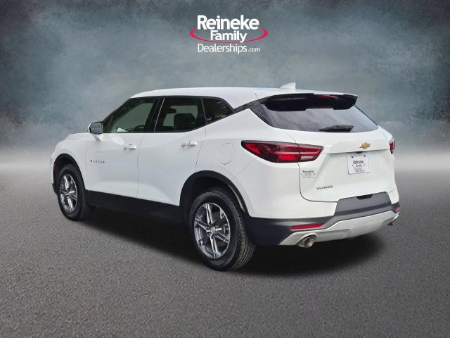 Used 2025 Chevrolet Blazer LT FWD image 8