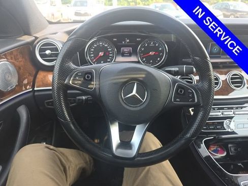 Used 2017 Mercedes-Benz E 300 4MATIC image 10