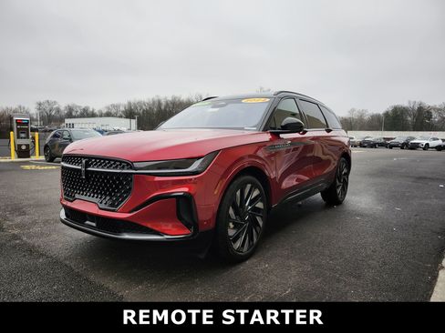 Used 2024 Lincoln Nautilus Reserve w/ Equipment Group 202A image 31