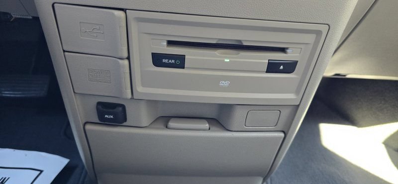 Used 2016 Honda Odyssey SE image 26