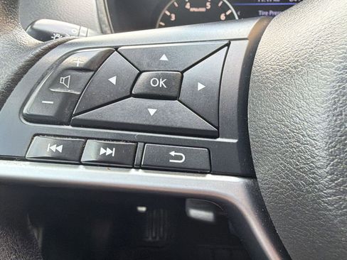 Used 2019 Nissan Altima 2.5 S image 16