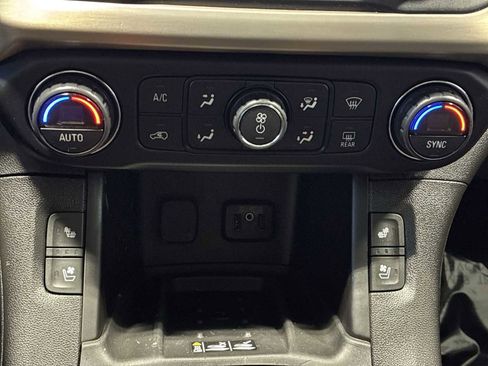 Used 2019 GMC Acadia Denali w/ Technology Package image 17