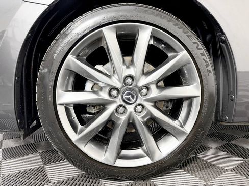 Used 2018 MAZDA MAZDA3 Grand Touring w/ Premium Equipment Package FWD image 23