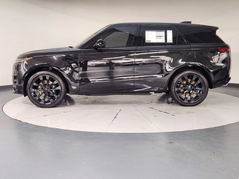 New 2026 Land Rover Range Rover Sport Dynamic SE image 5