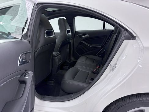Used 2016 Mercedes-Benz CLA 250 4MATIC image 16