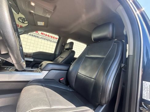 Used 2017 Ford F150 Lariat AWD/4WD image 12