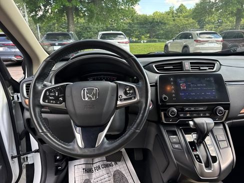Used 2020 Honda CR-V Touring image 12
