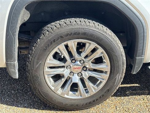 Used 2022 GMC Sierra 1500 Denali w/ Technology Package image 5