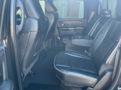 Used 2022 RAM 3500 Limited AWD/4WD image 16