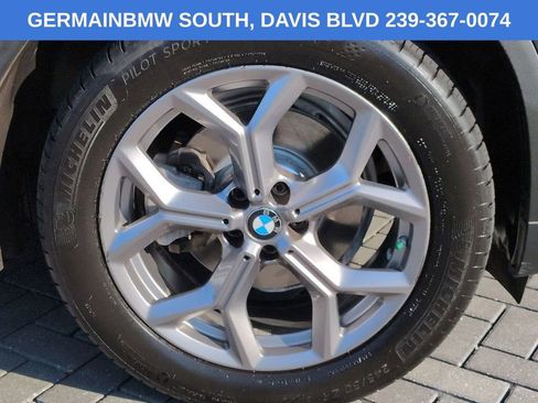 Used 2022 BMW X3 xDrive30i w/ Premium Package AWD/4WD image 12