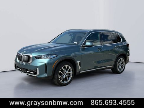 Used 2026 BMW X5 xDrive40i AWD/4WD image 7