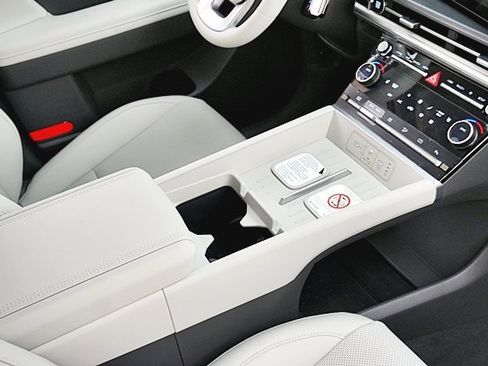 New 2026 Hyundai Santa Fe SEL image 14