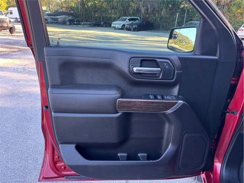 Used 2019 GMC Sierra 1500 Elevation w/ Elevation Value Package image 18