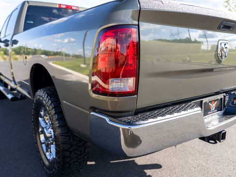 Used 2013 RAM 2500 Tradesman w/ Chrome Appearance Group AWD/4WD image 34