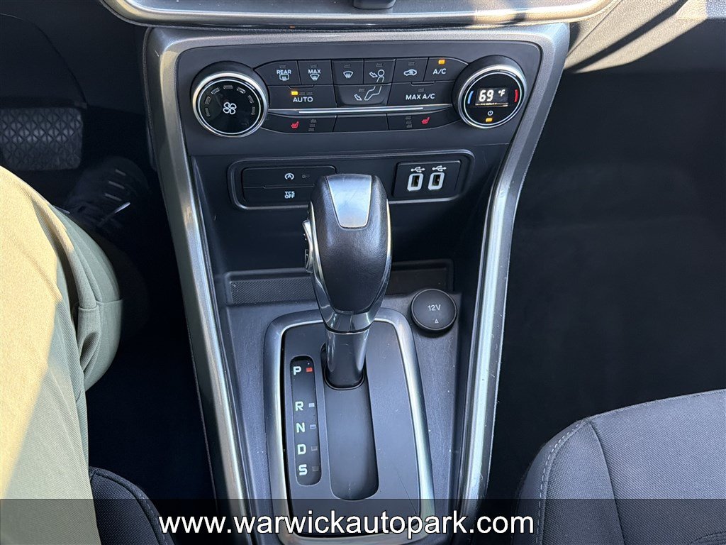 Used 2018 Ford EcoSport SE AWD/4WD image 9