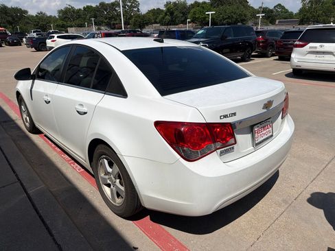 Used 2014 Chevrolet Cruze LT FWD image 7