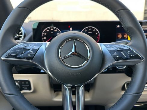 New 2026 Mercedes-Benz GLA 250 image 22