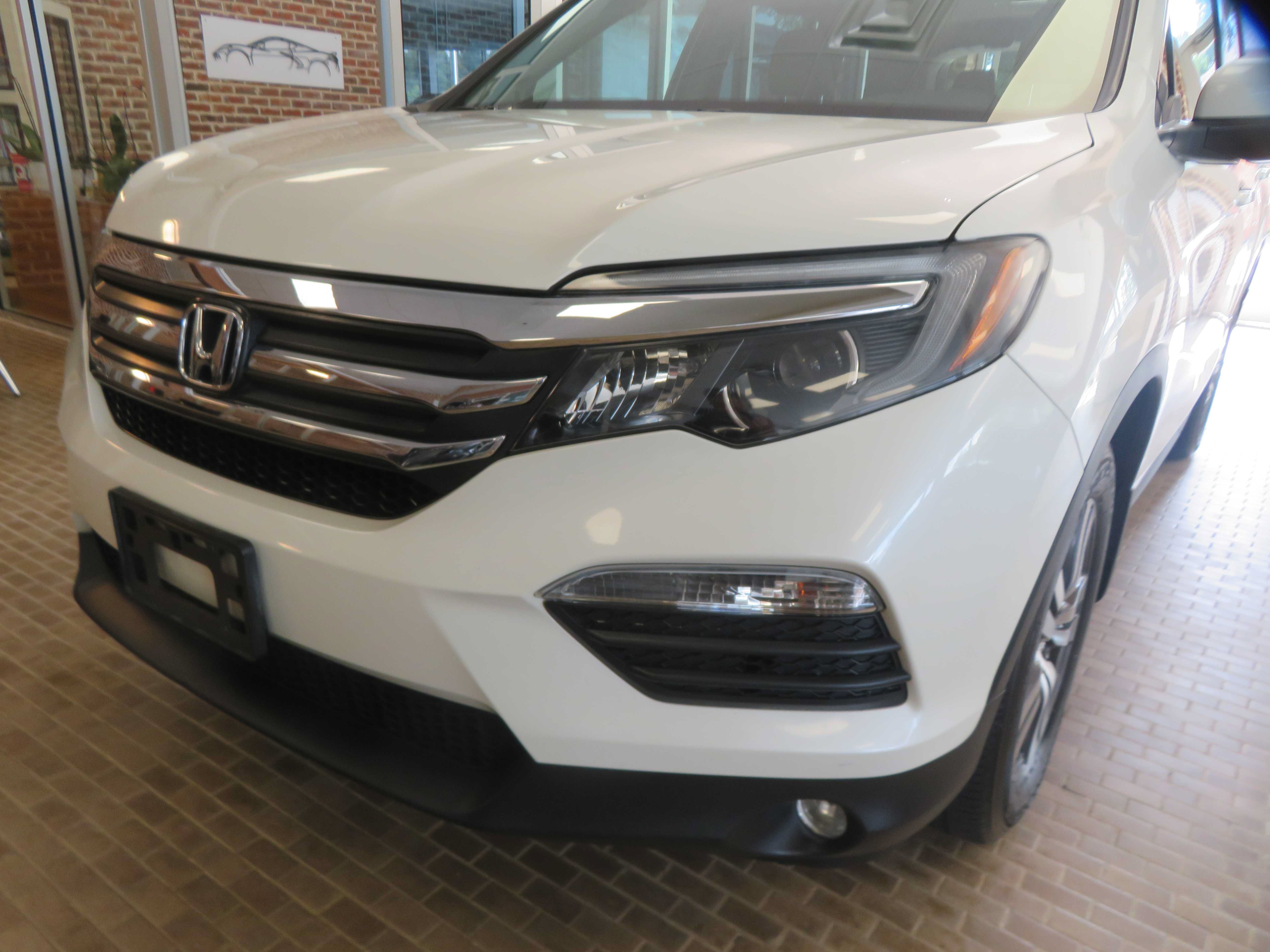 Used 2017 Honda Pilot EX-L image 61