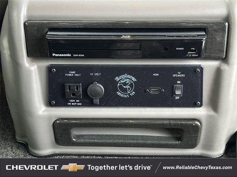 New 2025 Chevrolet Express 2500 Extended w/ Driver Convenience Package image 15