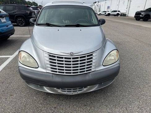 Used 2002 Chrysler PT Cruiser Limited FWD image 9