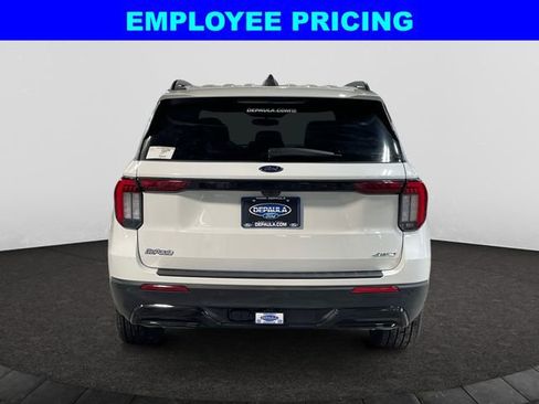 New 2026 Ford Explorer ST-Line w/ ST-Line Street Pack AWD/4WD image 4