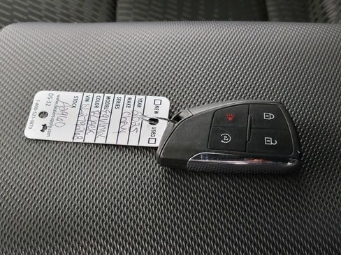 Used 2025 Chevrolet Equinox LT image 26