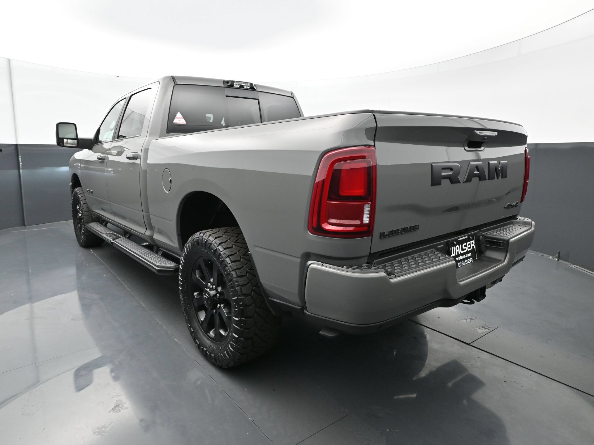 Used 2026 RAM 2500 Laramie w/ Night Edition AWD/4WD image 5
