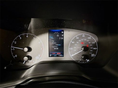 Certified 2025 Toyota Corolla LE image 16