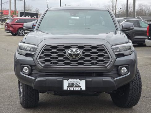 Used 2023 Toyota Tacoma TRD Off-Road image 9