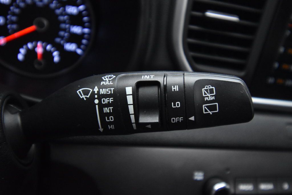 Used 2020 Kia Sportage S w/ S Sunroof Package AWD/4WD image 29